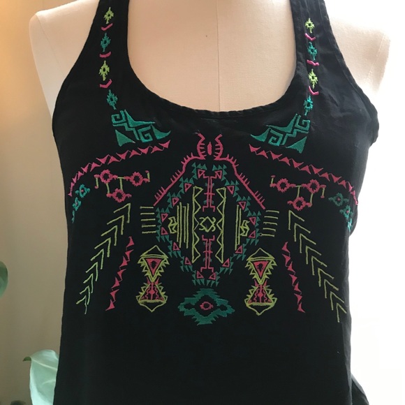 Aztec Embroidered Tank - Picture 2 of 4